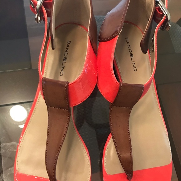 bandolino sandals
